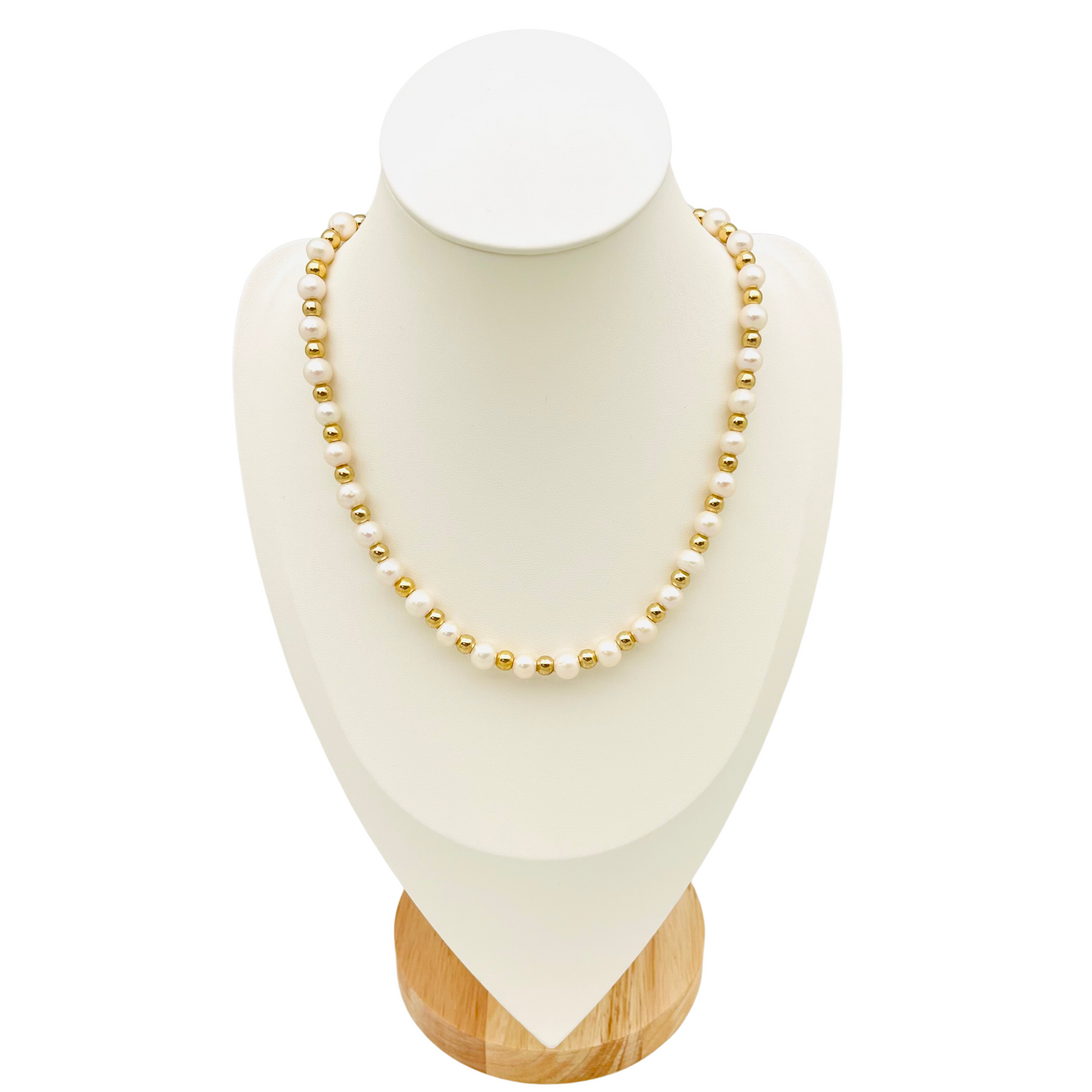 Pearl Beaded Necklace